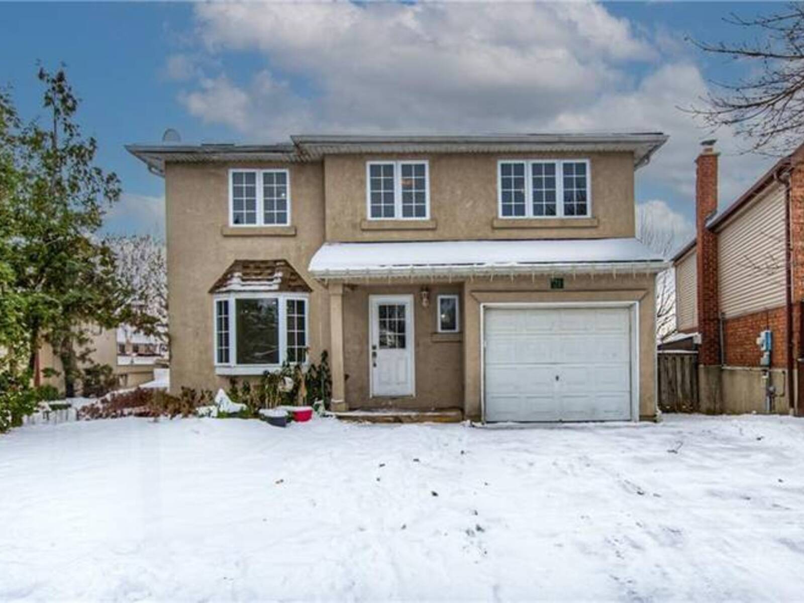 21 WOODBOROUGH Place, Cambridge, Ontario N1R 7W8