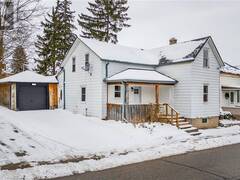 4 DUKE Street Elmira Ontario, N3B 2W3