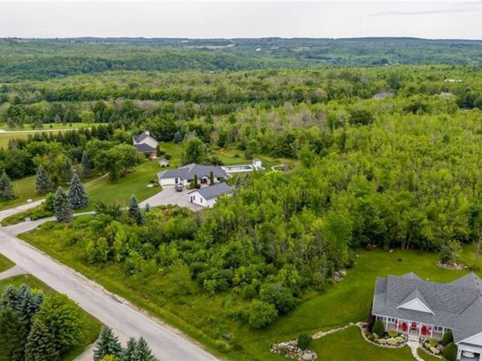 106 RIDGECREST Lane, Meaford, Ontario N4L 1W6