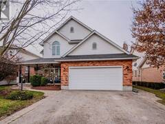 17 WEIR Drive Guelph Ontario, N1C 1E6