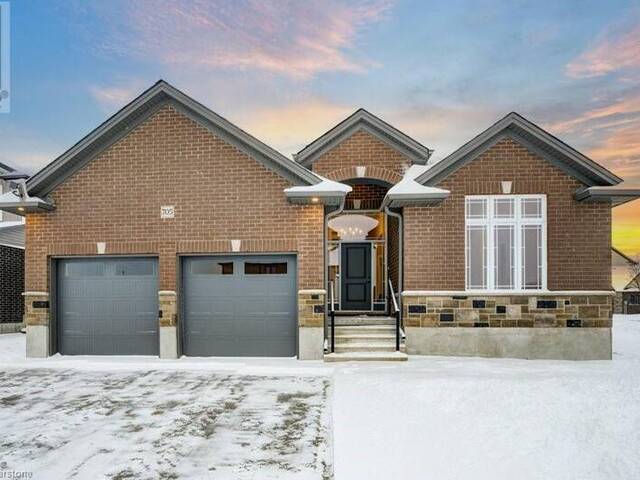 705 HOLLINGER Drive S Listowel Ontario, N4W 3V2