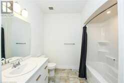 9150 WILLOUGHBY Drive Unit# 30 | Niagara Falls Ontario | Slide Image Nine