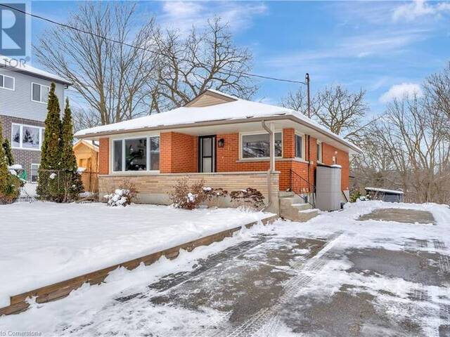 11 SOUTHMOOR Drive Kitchener Ontario, N2M 4M5