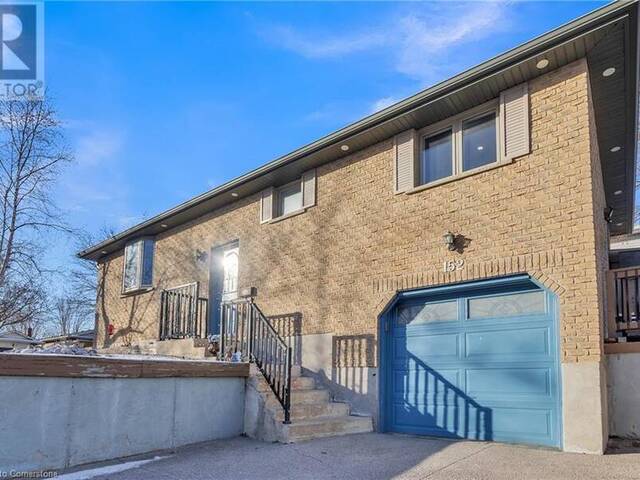 152 ANVIL Street Kitchener Ontario, N2P 1Y3