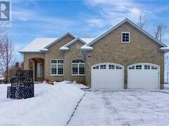 32 WELWOOD Avenue Wellesley Ontario, N0B 2T0