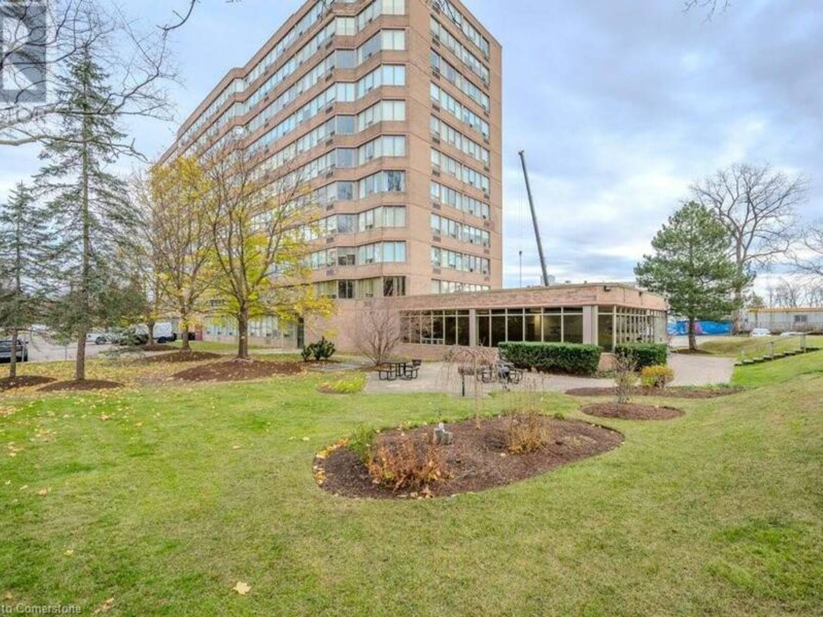 3227 KING Street E Unit# 1111, Kitchener, Ontario N2A 3Z9