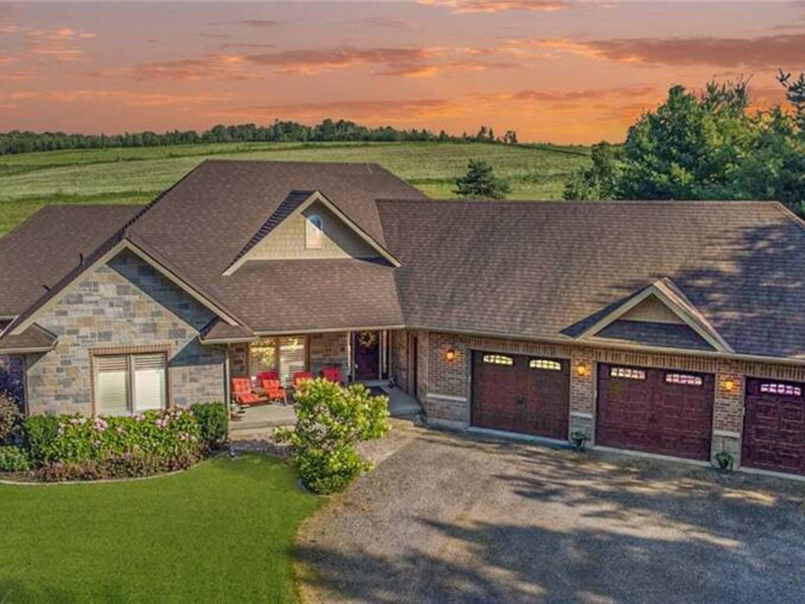 9471 SIDEROAD 17 Road, Erin, Ontario N0B 1Z0