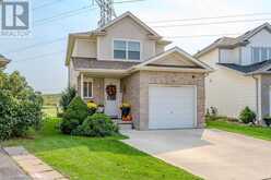 128 HENHOEFFER Crescent | Kitchener Ontario | Slide Image Two