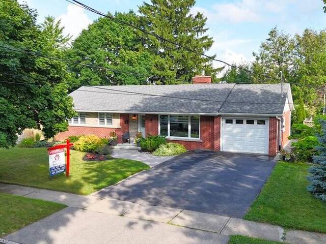 65 KENSINGTON Street Guelph Ontario, N1E 3P6