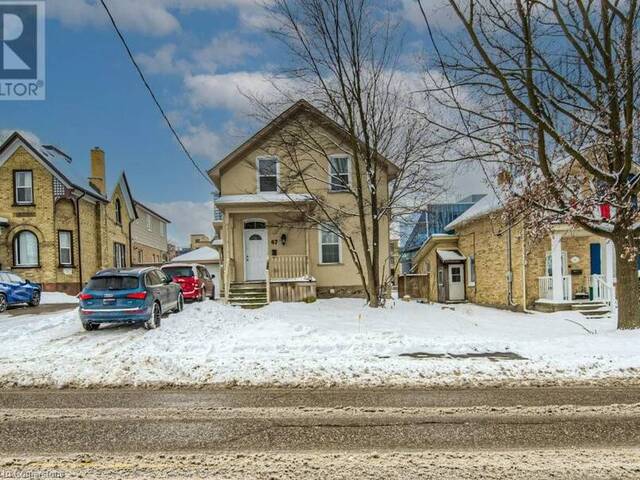 67 WELLINGTON Street N Kitchener Ontario, N2H 5J5 - 3 Bedrooms Home For Sale