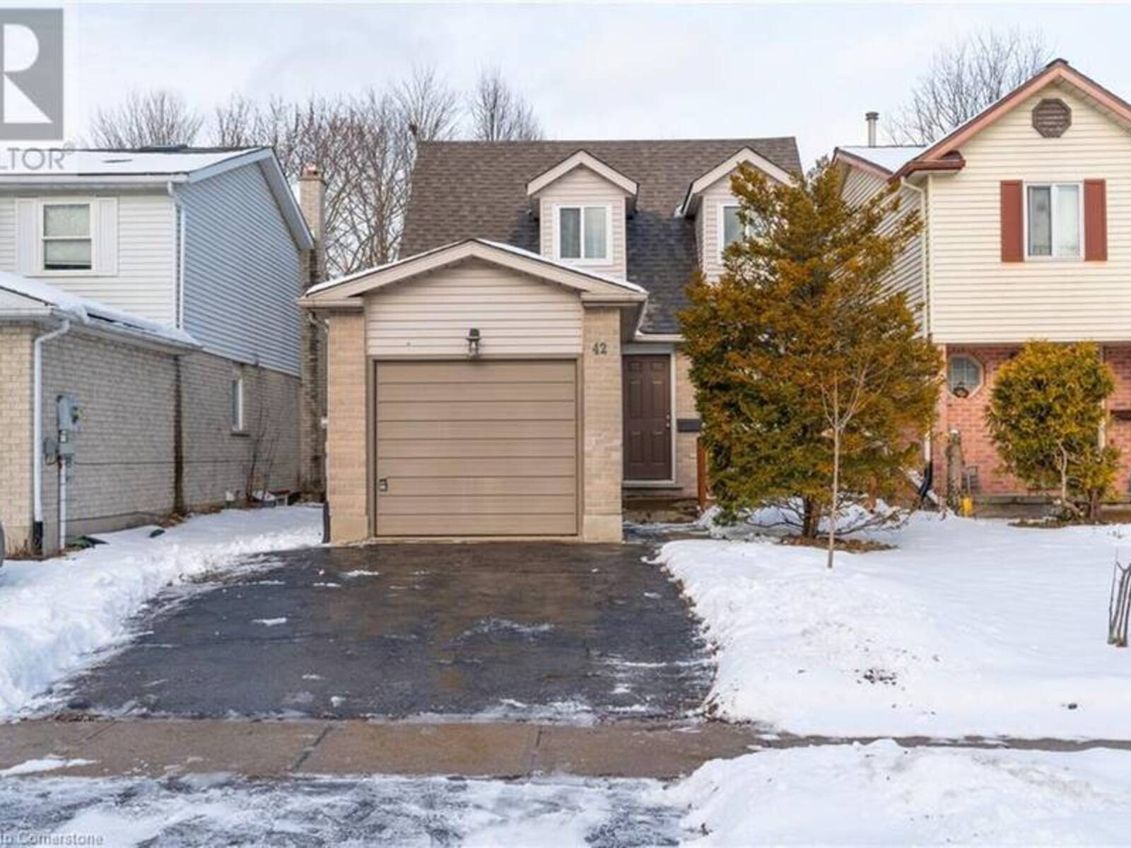 42 WALMAN Drive, Guelph, Ontario N1G 4G8