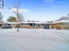 50 LAKESIDE Drive Kitchener Ontario, N2M 4C1