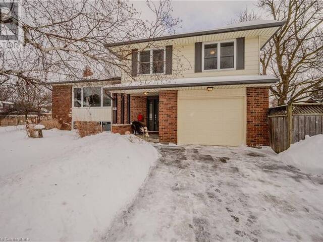 45 RIDGEVIEW Crescent Waterloo Ontario, N2L 2R1