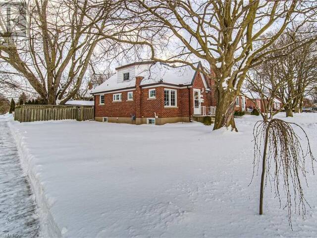 58 BRENTWOOD Avenue Kitchener Ontario, N2H 2C8