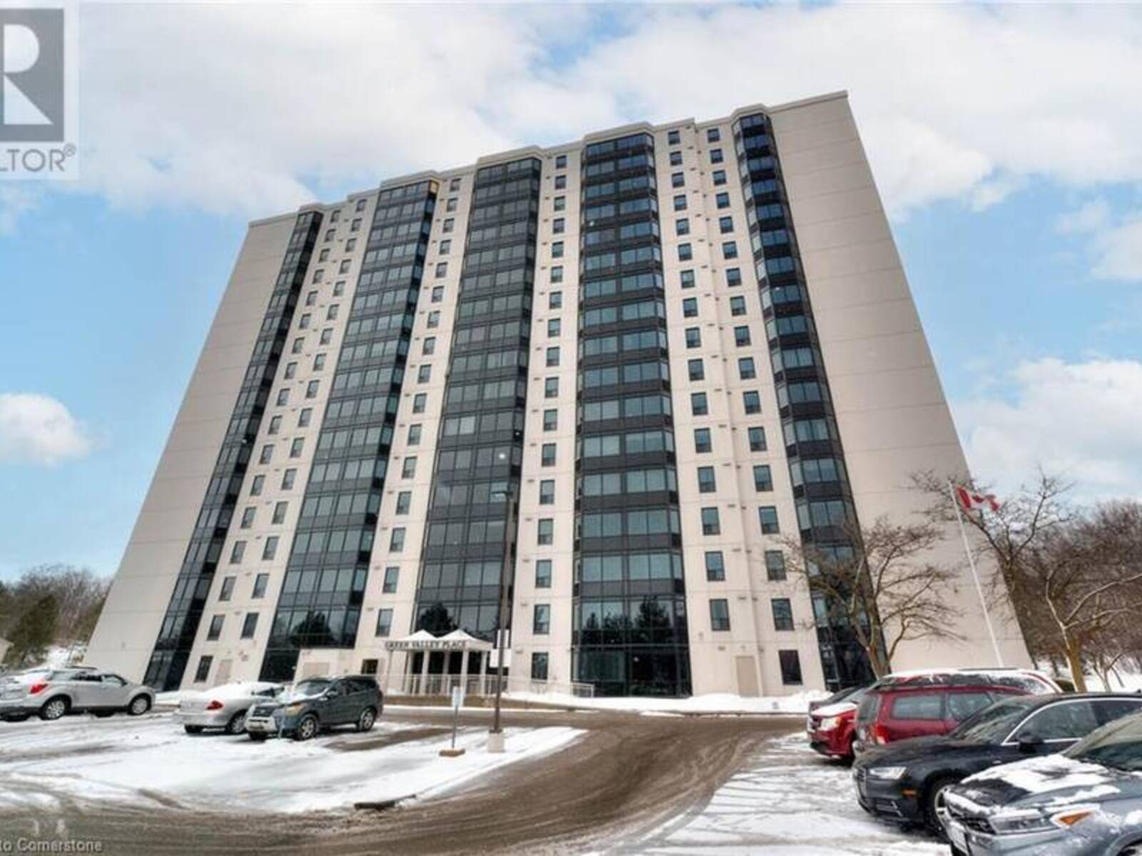 35 GREEN VALLEY Drive Unit# 1514, Kitchener, Ontario N2P 2A5