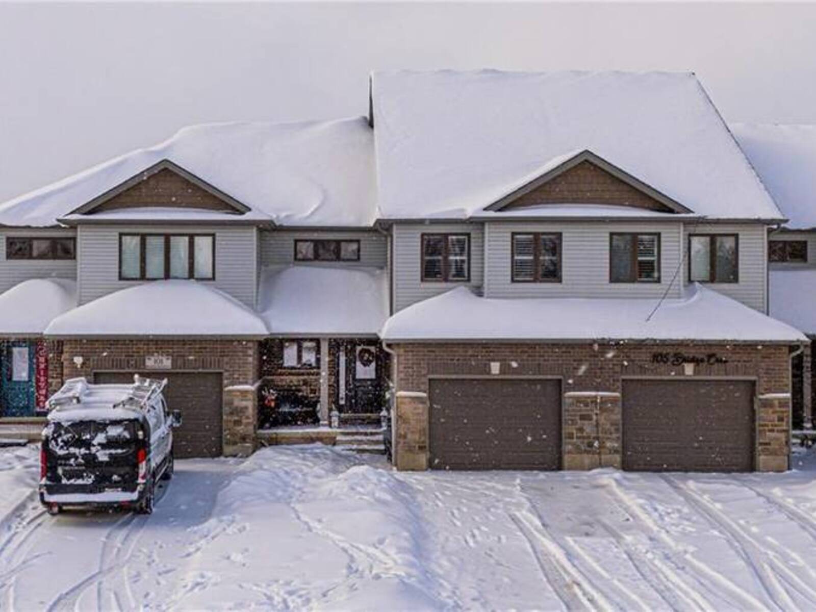 103 BRIDGE Crescent, Minto, Ontario N0G 2P0