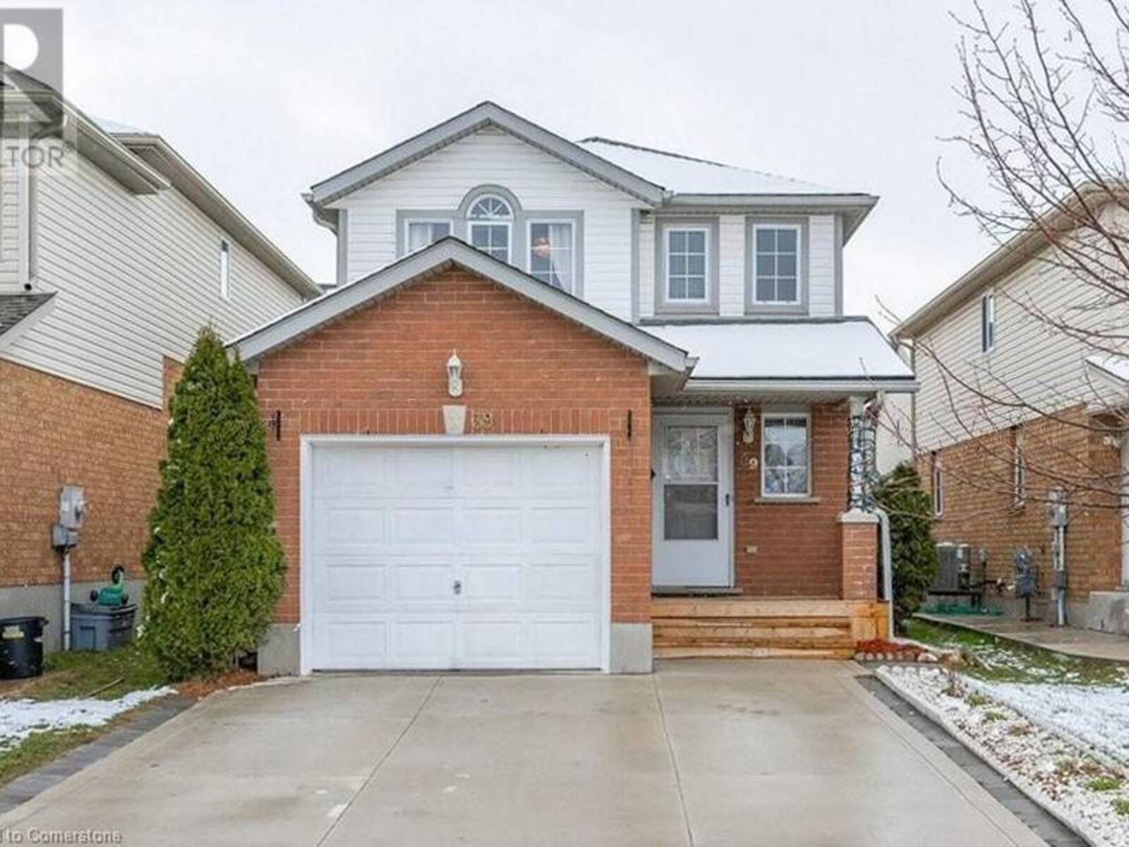 39 BRIDLEWREATH Street, Kitchener, Ontario N2E 3V5