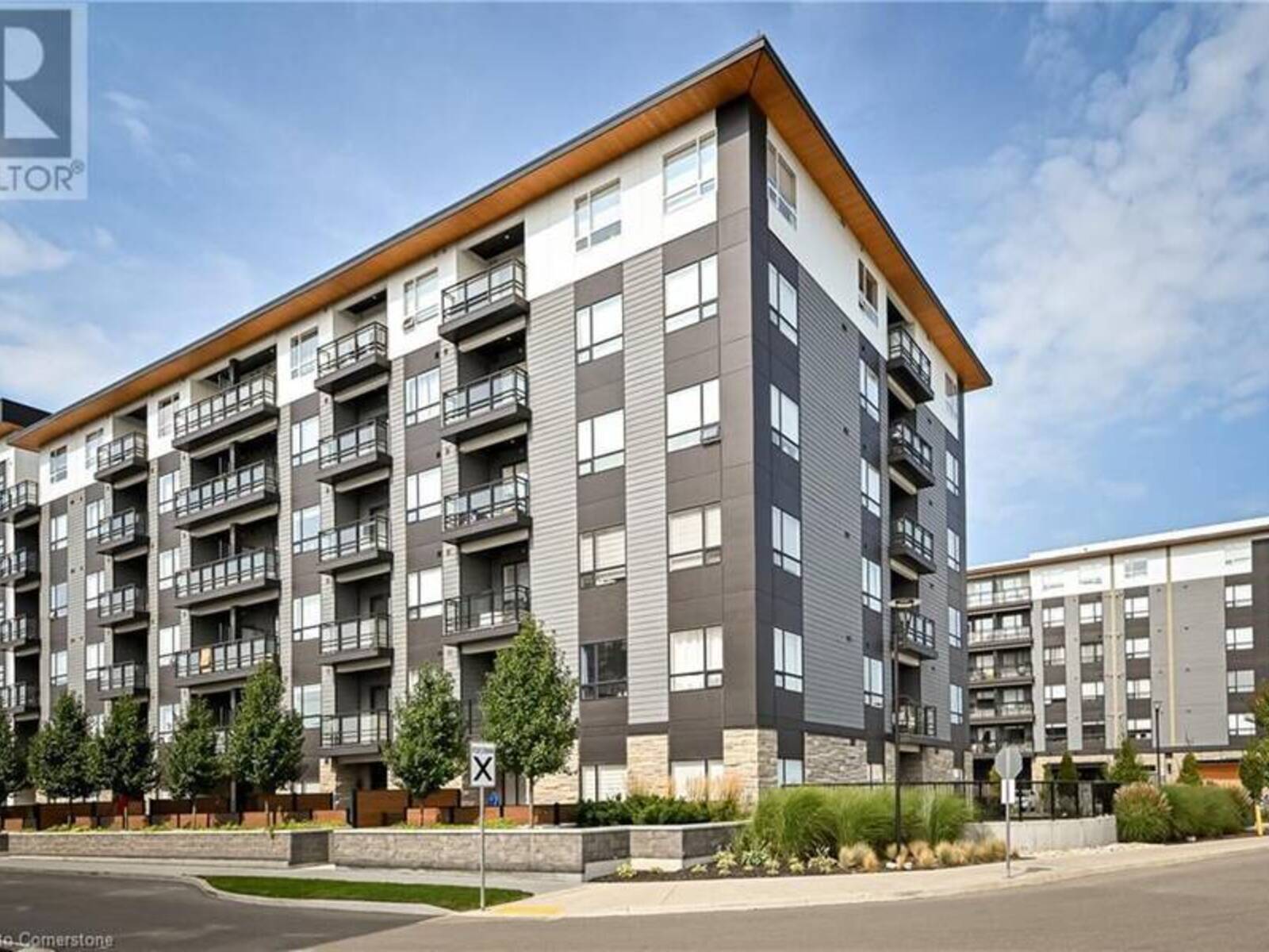 251 NORTHFIELD Drive E Unit# 303, Waterloo, Ontario N2V 2H1