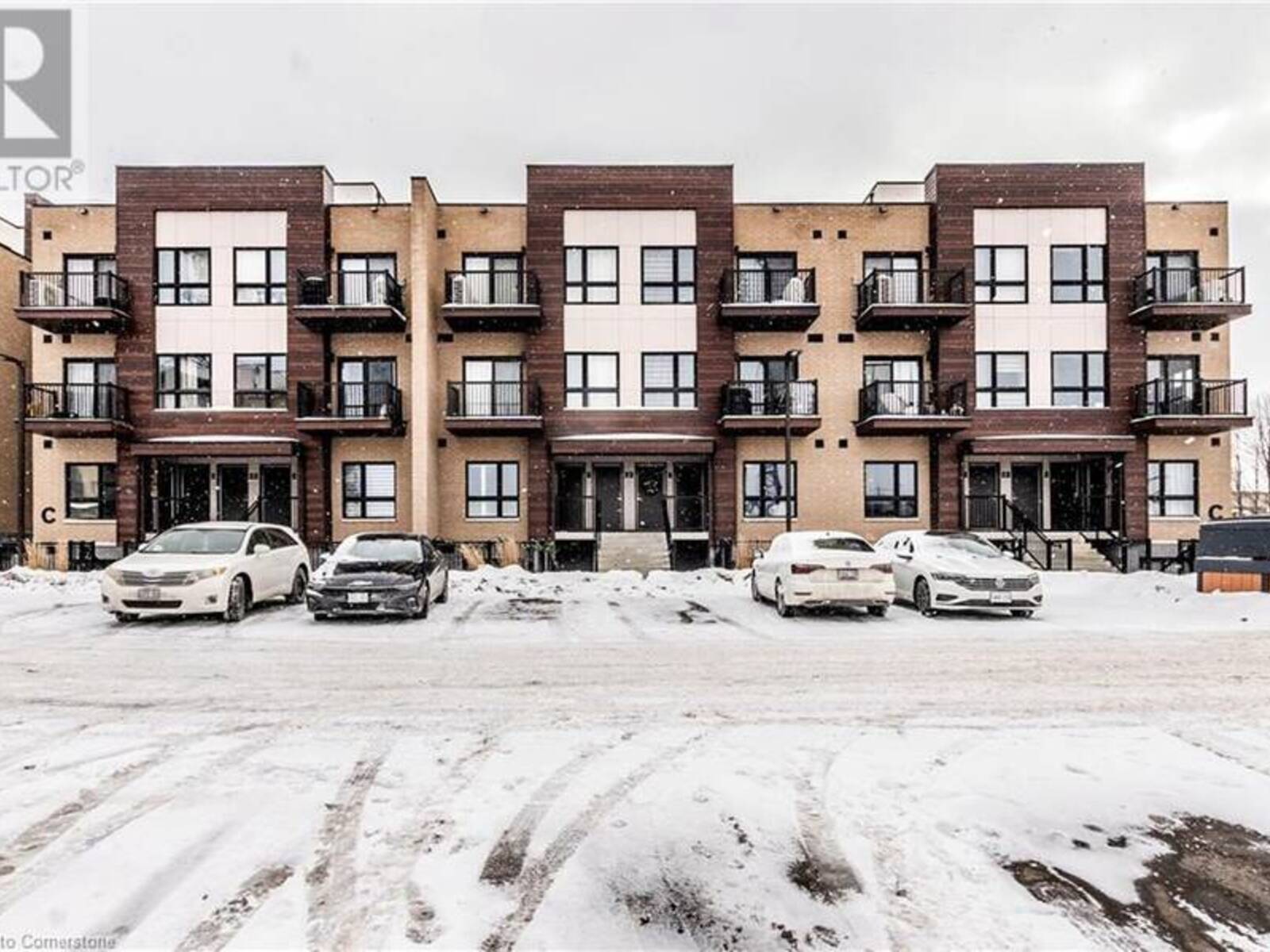 10 PALACE Street Unit# C15, Kitchener, Ontario N2E 0J3