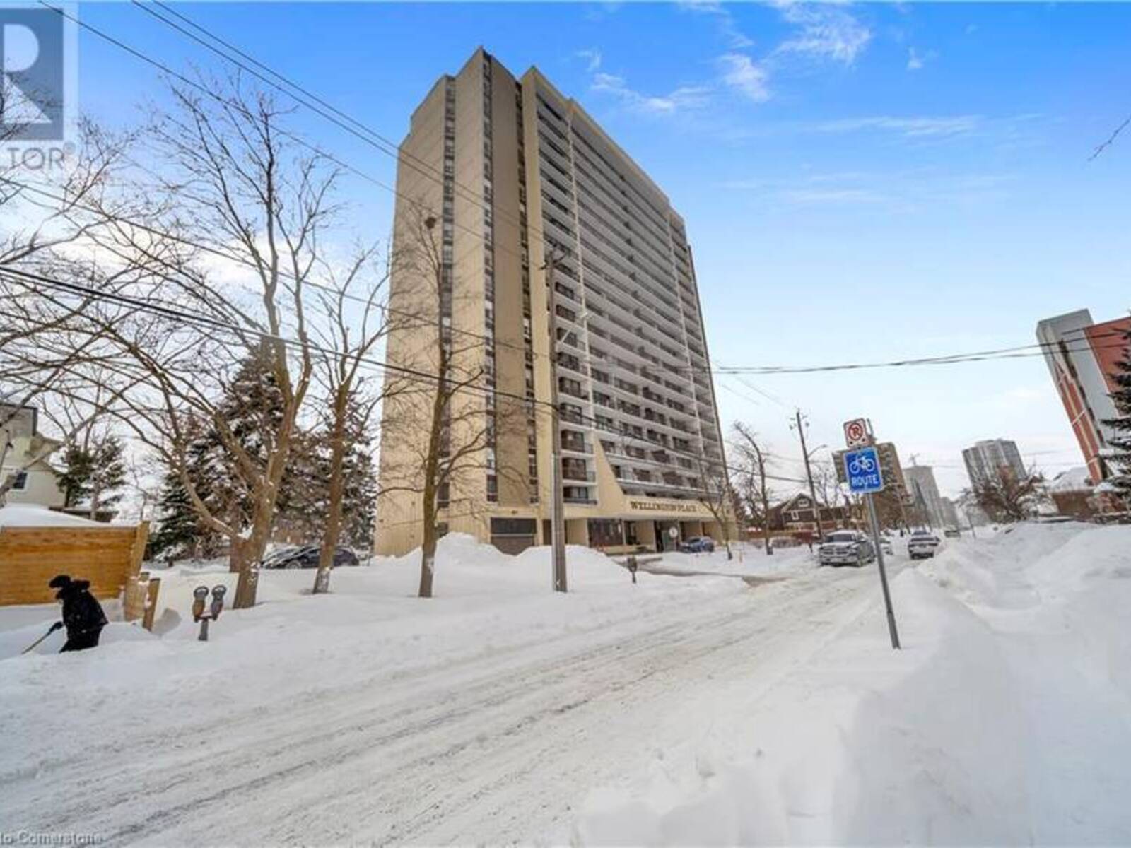 81 CHURCH Street Unit# 404, Kitchener, Ontario N2G 4M1