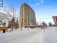 81 CHURCH Street Unit# 404 Kitchener Ontario, N2G 4M1