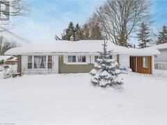 33 THIRD Avenue Cambridge Ontario, N1S 2C5