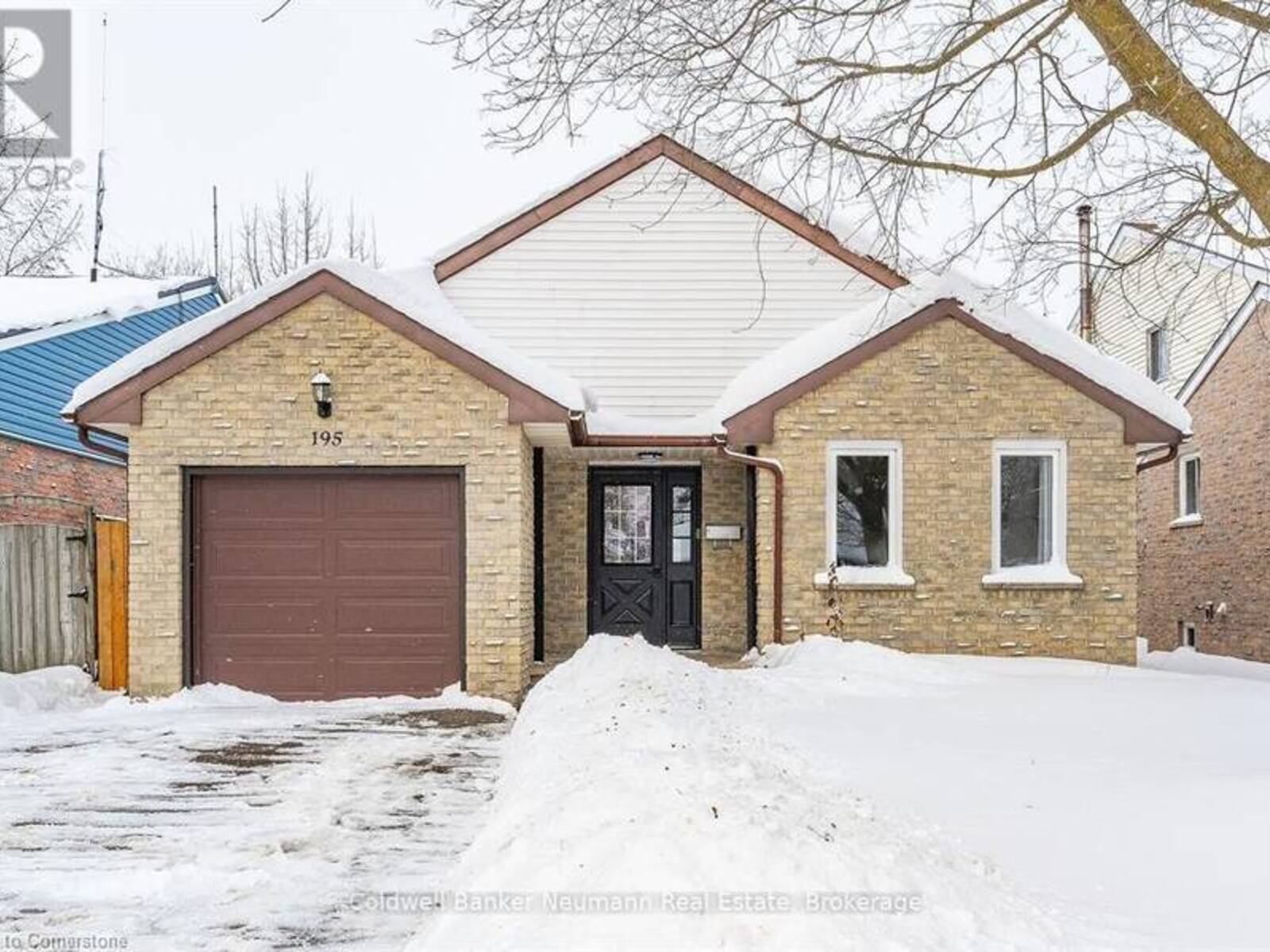 195 PARKSIDE Drive E, Fergus, Ontario N1M 3E7