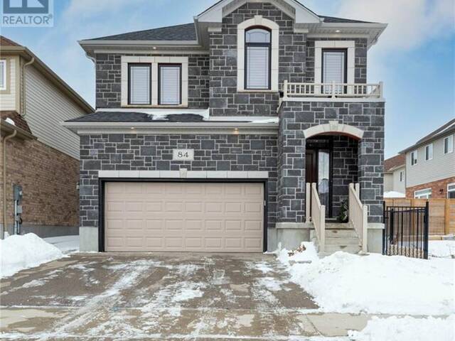 84 CROSSWINDS Drive Kitchener Ontario, N2A 0J9 - 4 Bedrooms Home For Sale