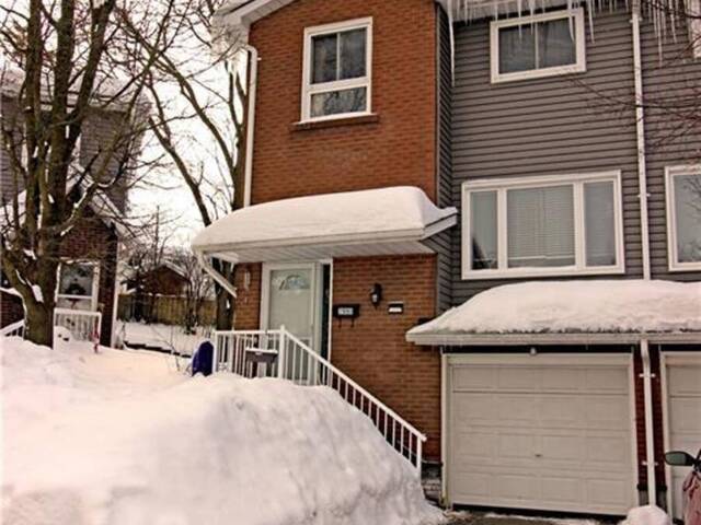 299D BLUEVALE Street N Waterloo Ontario, N2J 4H6 - 3 Bedrooms Condo For Sale