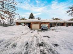 962 GLASGOW Street Kitchener Ontario, N2N 2Y7