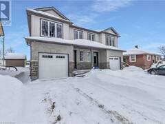 29 PARK Avenue W Unit# A Elmira Ontario, N3B 1L3