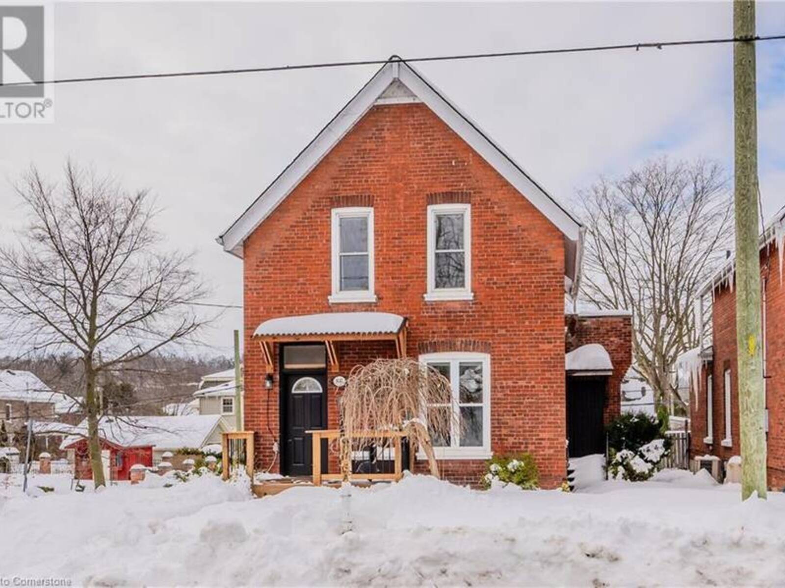 86 WALNUT Street, Paris, Ontario N3L 2J7