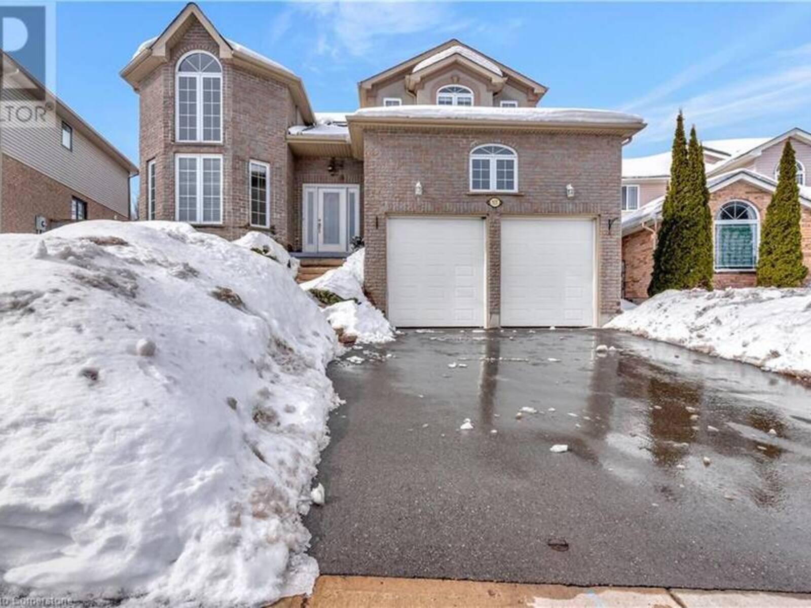 517 YORKSHIRE Drive, Waterloo, Ontario N2T 2V1