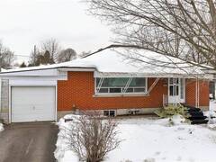 13 RIDGEWOOD Avenue Guelph Ontario, N1H 6C3