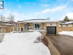 244 BOUSFIELD Crescent Milton Ontario, L9T 3G7