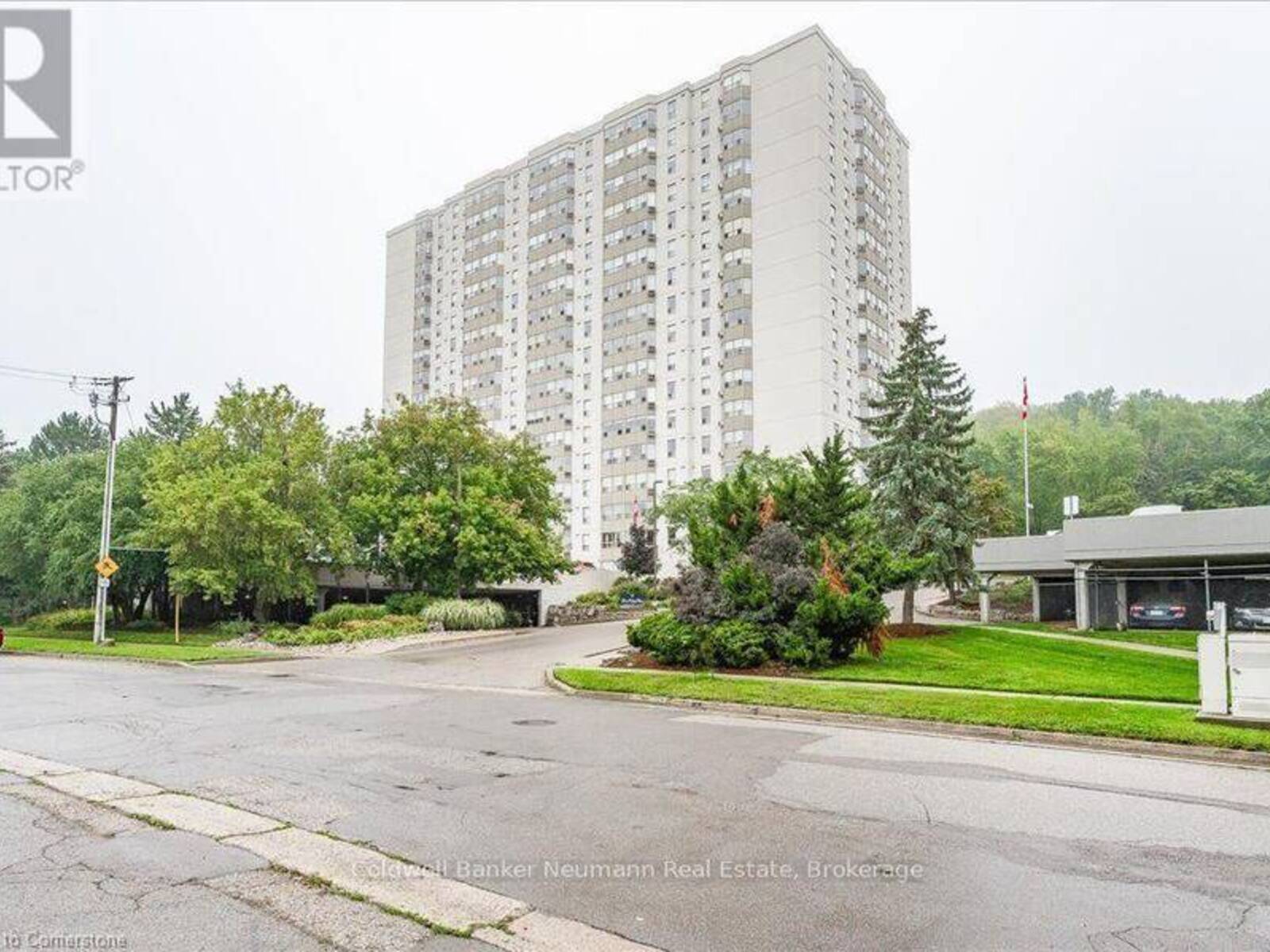 35 GREEN VALLEY Drive Unit# 1204, Kitchener, Ontario N2P 2A5