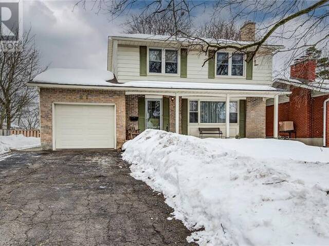 21 CRESTWOOD Drive Cambridge Ontario, N1S 3N8 - 4 Bedrooms Home For Sale