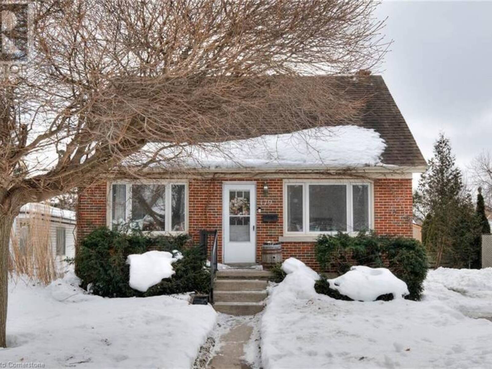 179 NEILSON Avenue, Waterloo, Ontario N2J 2L9