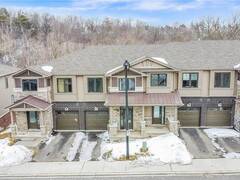 100 HOLLYWOOD Court Unit# 55 Cambridge Ontario, N1R 0C5