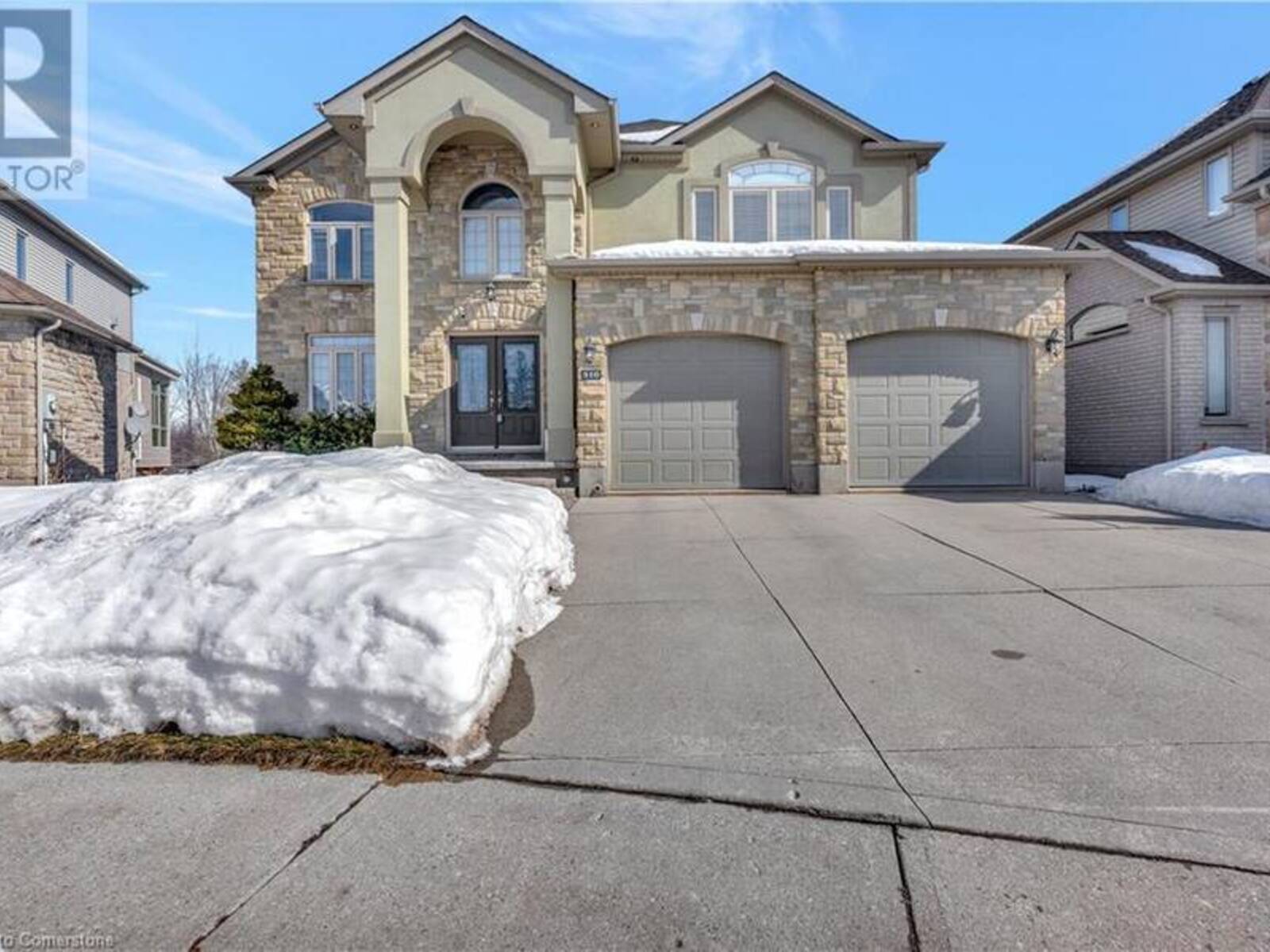 510 FOREST GATE Crescent, Waterloo, Ontario N2V 2X2