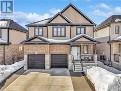 909 DUNNIGAN Court Kitchener Ontario, N2B 3J7