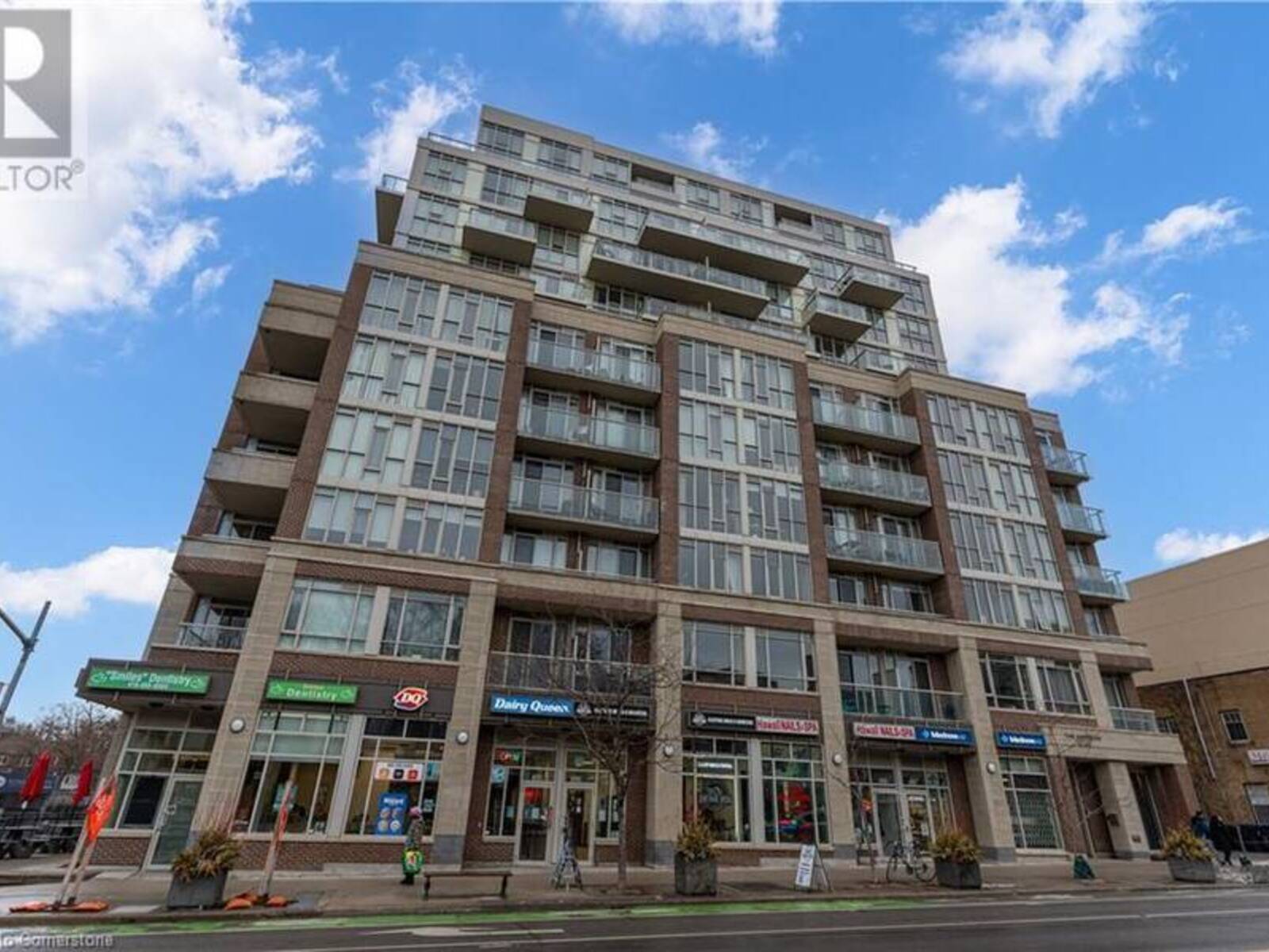 1638 BLOOR Street W Unit# 709, Toronto, Ontario M6P 1A7