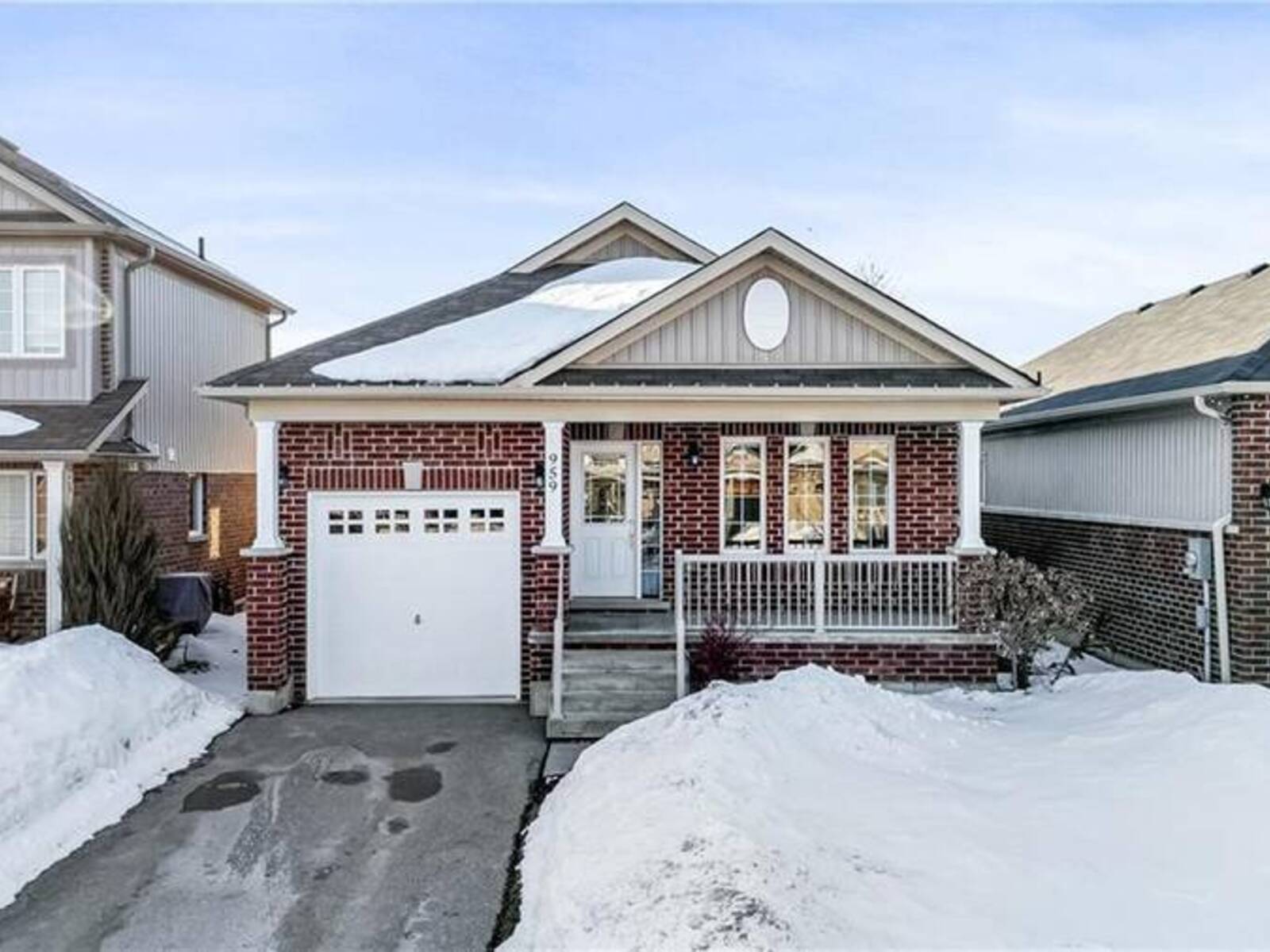 959 ADAMS Avenue S, Listowel, Ontario N4W 0E6