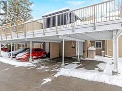 65 GLAMIS Road Unit# 51 Cambridge Ontario, N1R 6W4