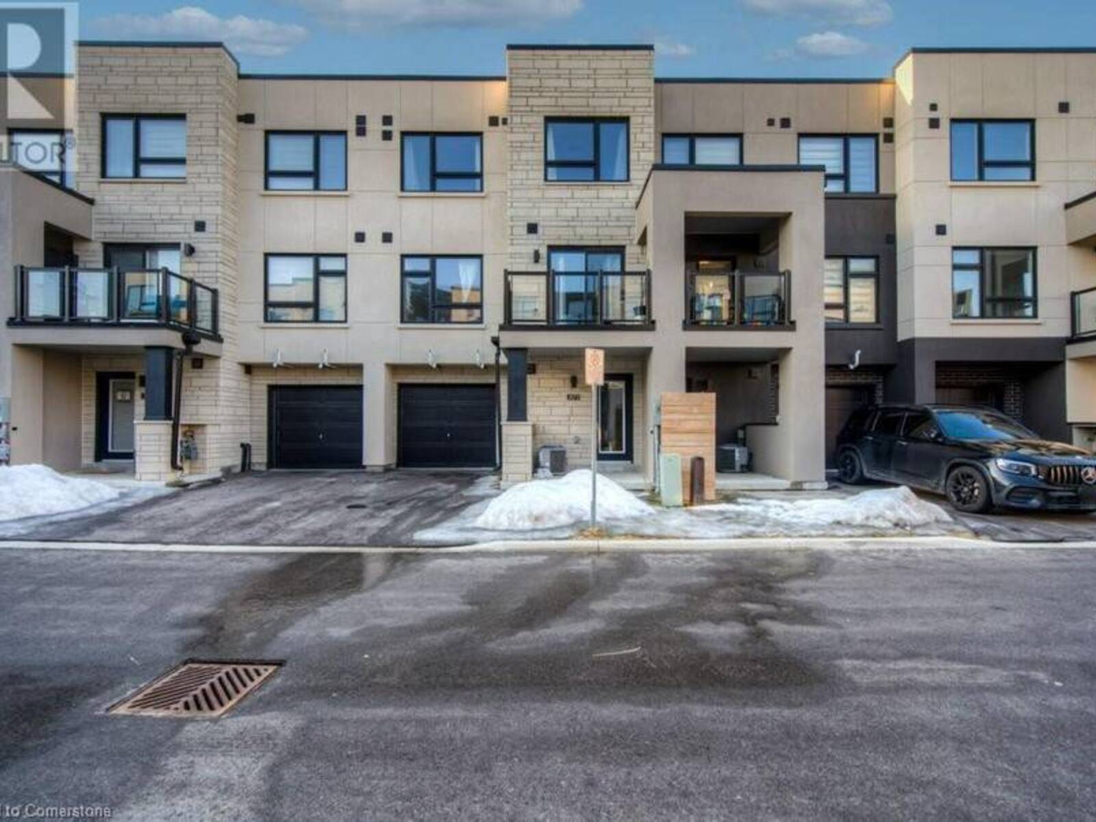 3171 LOTUS Common Unit# 53, Burlington, Ontario L7M 2A9