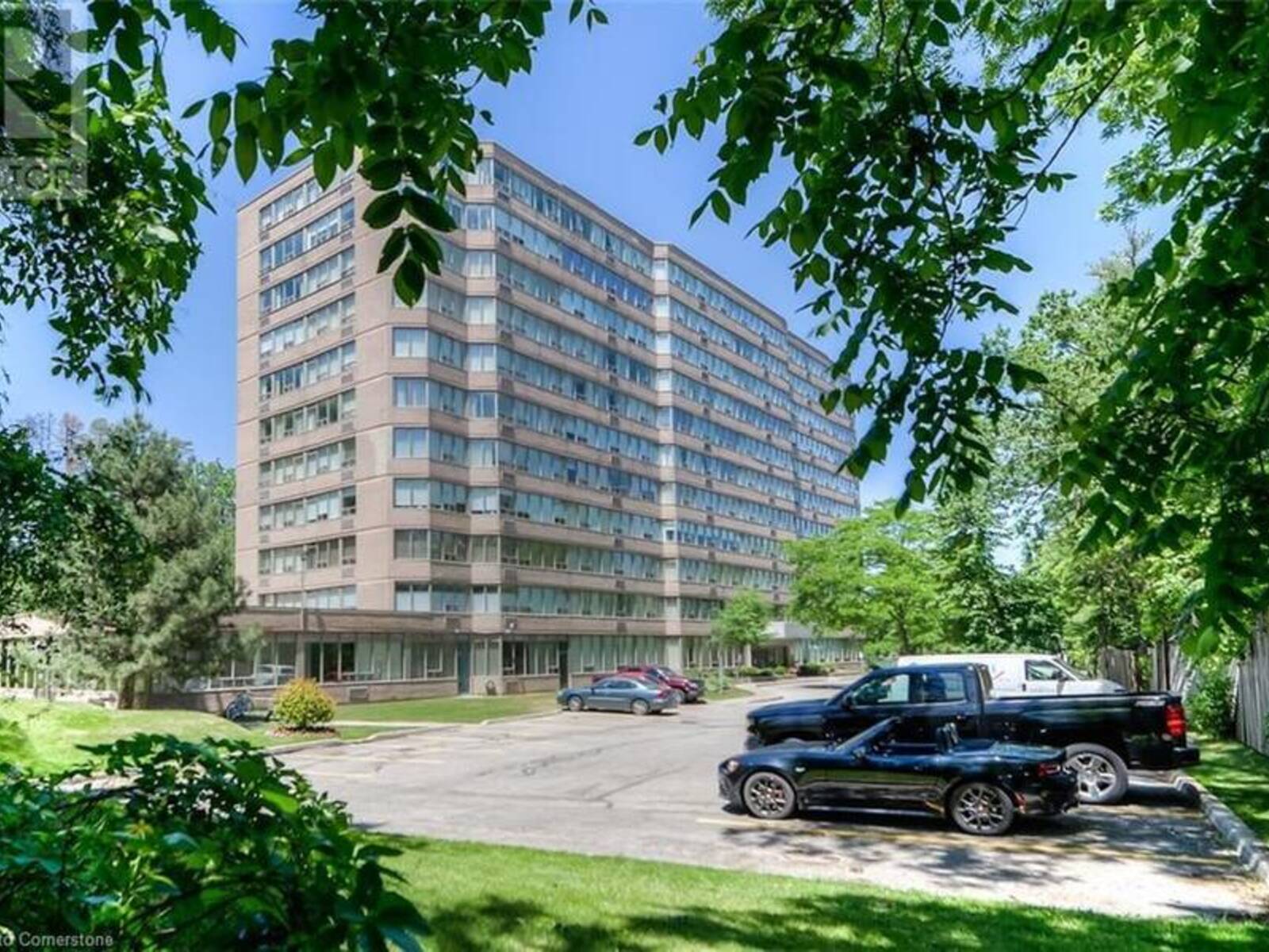 3227 KING Street E Unit# 108, Kitchener, Ontario N2A 3Z9