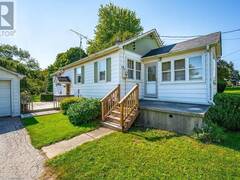 19 PEEL Street W Mapleton Ontario, N0B 1A0