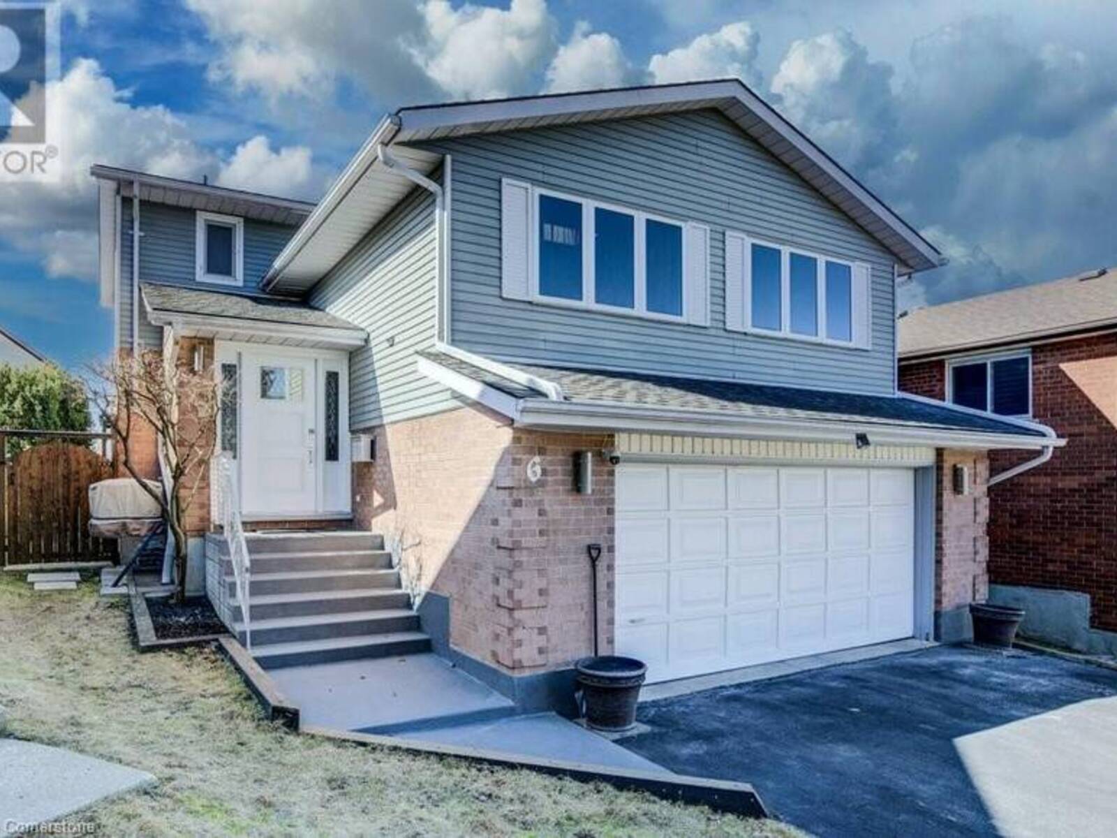 6 ZEFFER Place, Kitchener, Ontario N2A 3Y8