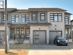 63 WILKINSON Avenue Cambridge Ontario, N1S 4Y6