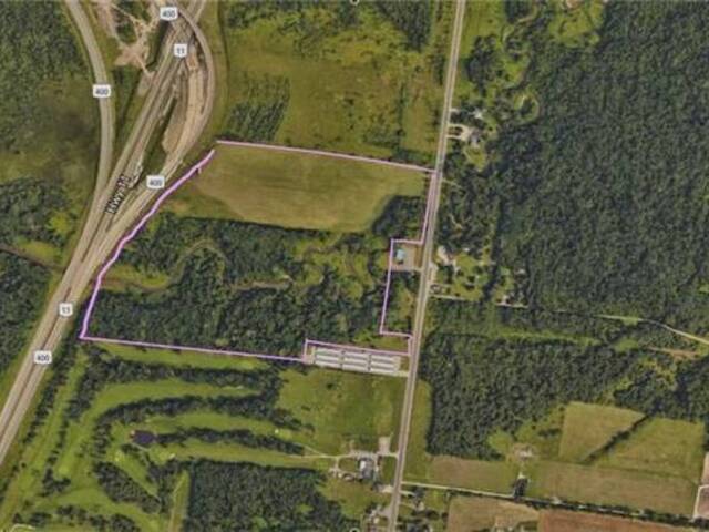 476 PENETANGUISHENE Road Barrie Ontario, L4M 4Y8 - Farm For Sale